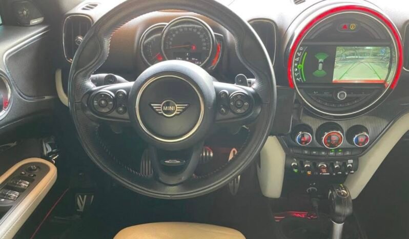 Mini Cooper Countryman full