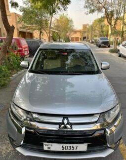 Mitsubishi Outlander full
