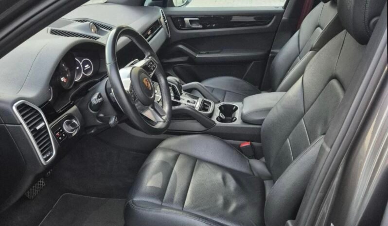 Porsche Cayenne full